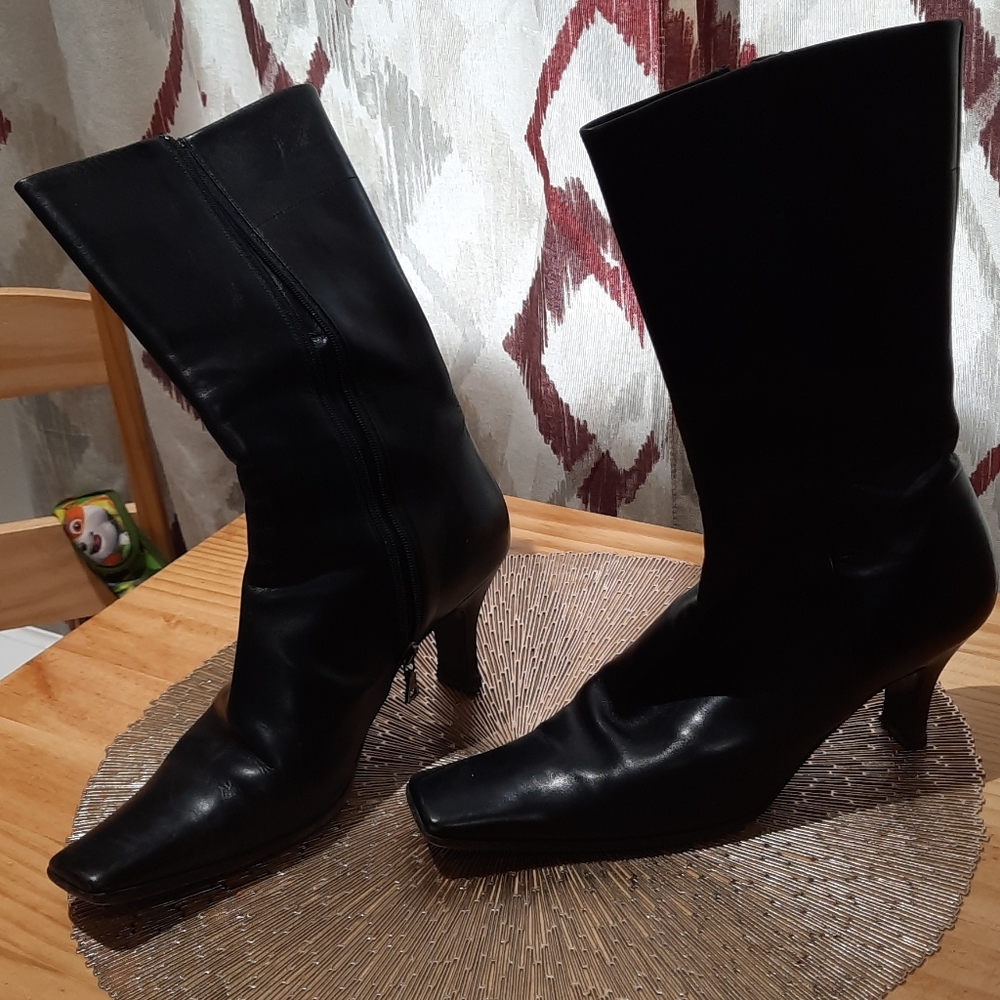 2 inch heel boot